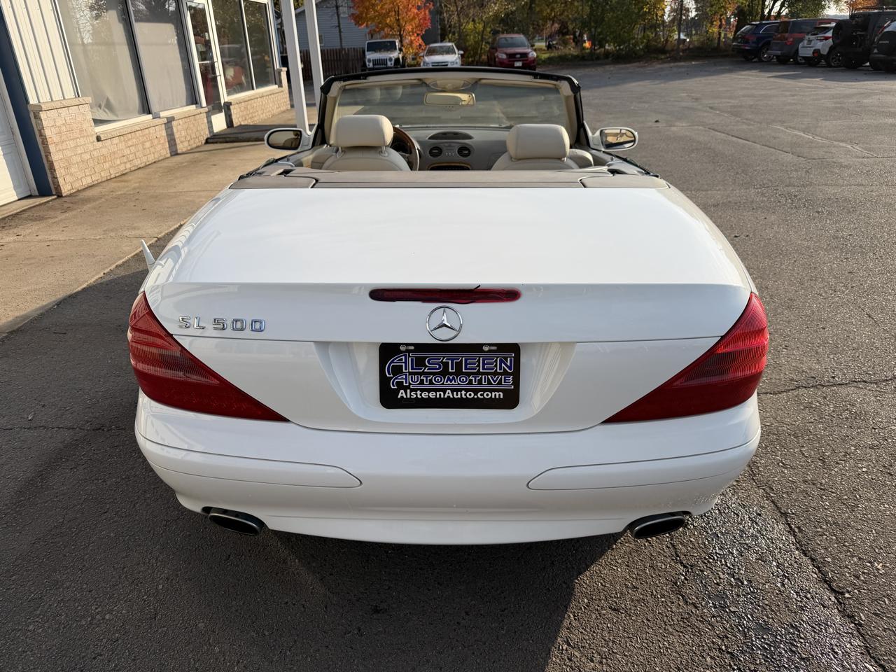 Mercedes-Benz SL-Class 2dr Roadster 5.0L 2004