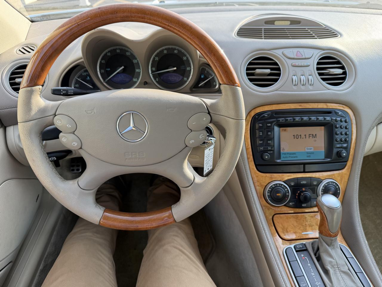 Mercedes-Benz SL-Class 2dr Roadster 5.0L 2004