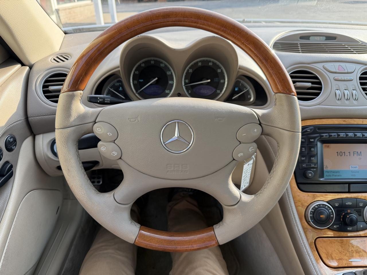 Mercedes-Benz SL-Class 2dr Roadster 5.0L 2004
