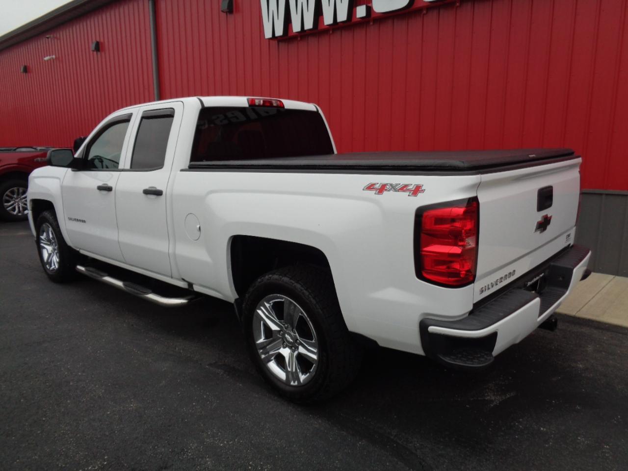 Chevrolet Silverado 1500 Custom Double Cab 4WD 2016