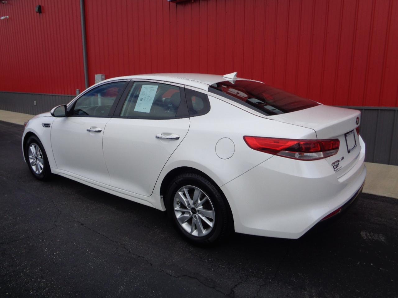 Kia Optima LX 2016