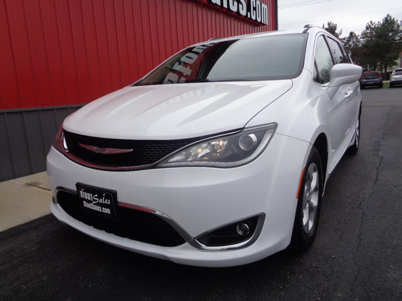 Chrysler Pacifica Touring-L Plus 2017