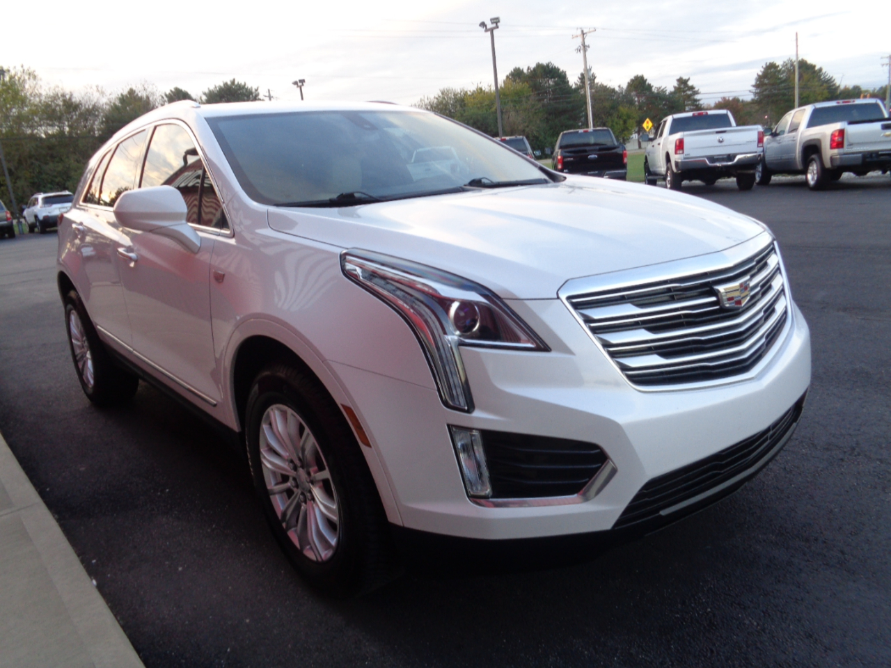 Cadillac XT5 Base 2018 Cadillac XT5 Base 2018