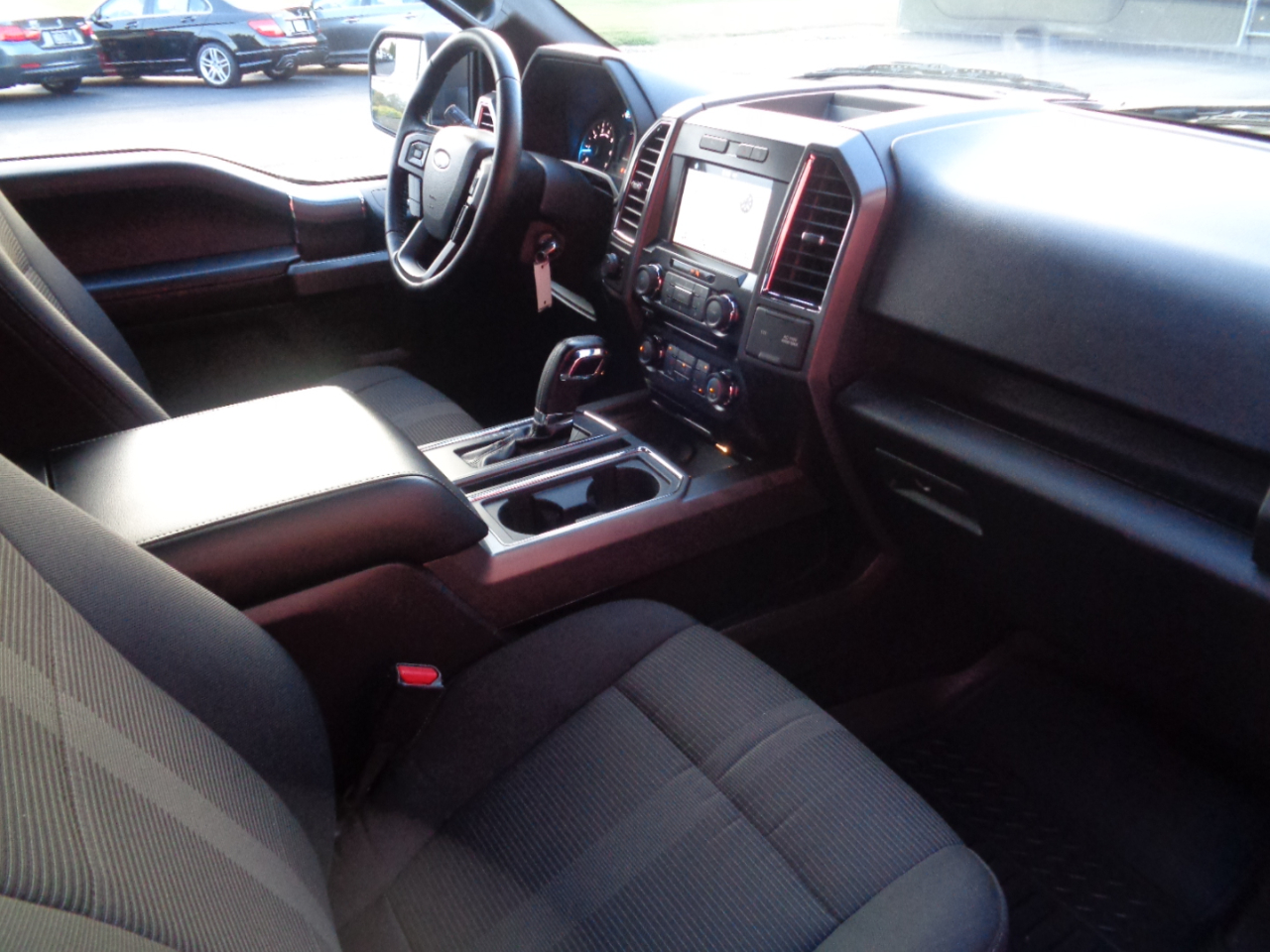 Ford F-150 XLT SuperCab 6.5-ft. Bed 4WD 2016 Ford F-150 XLT SuperCab 6.5-ft. Bed 4WD 2016