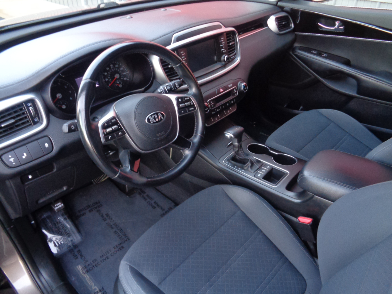 Kia Sorento S V6 AWD 2019 Kia Sorento S V6 AWD 2019