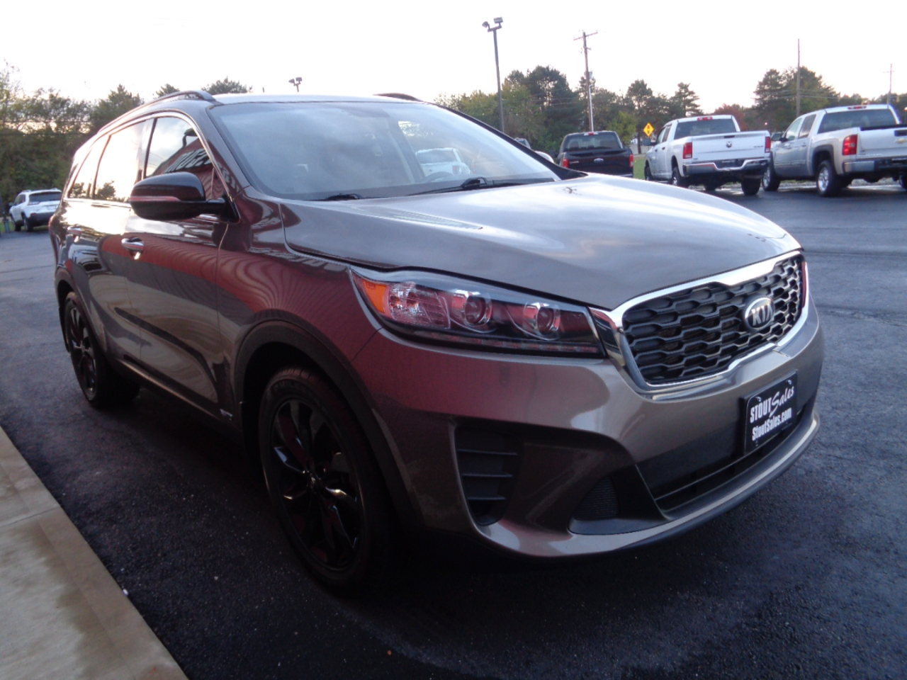 Kia Sorento S V6 AWD 2019 Kia Sorento S V6 AWD 2019