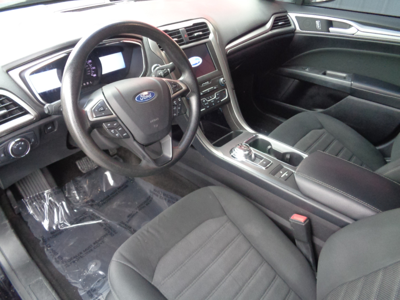 Ford Fusion SE 2020