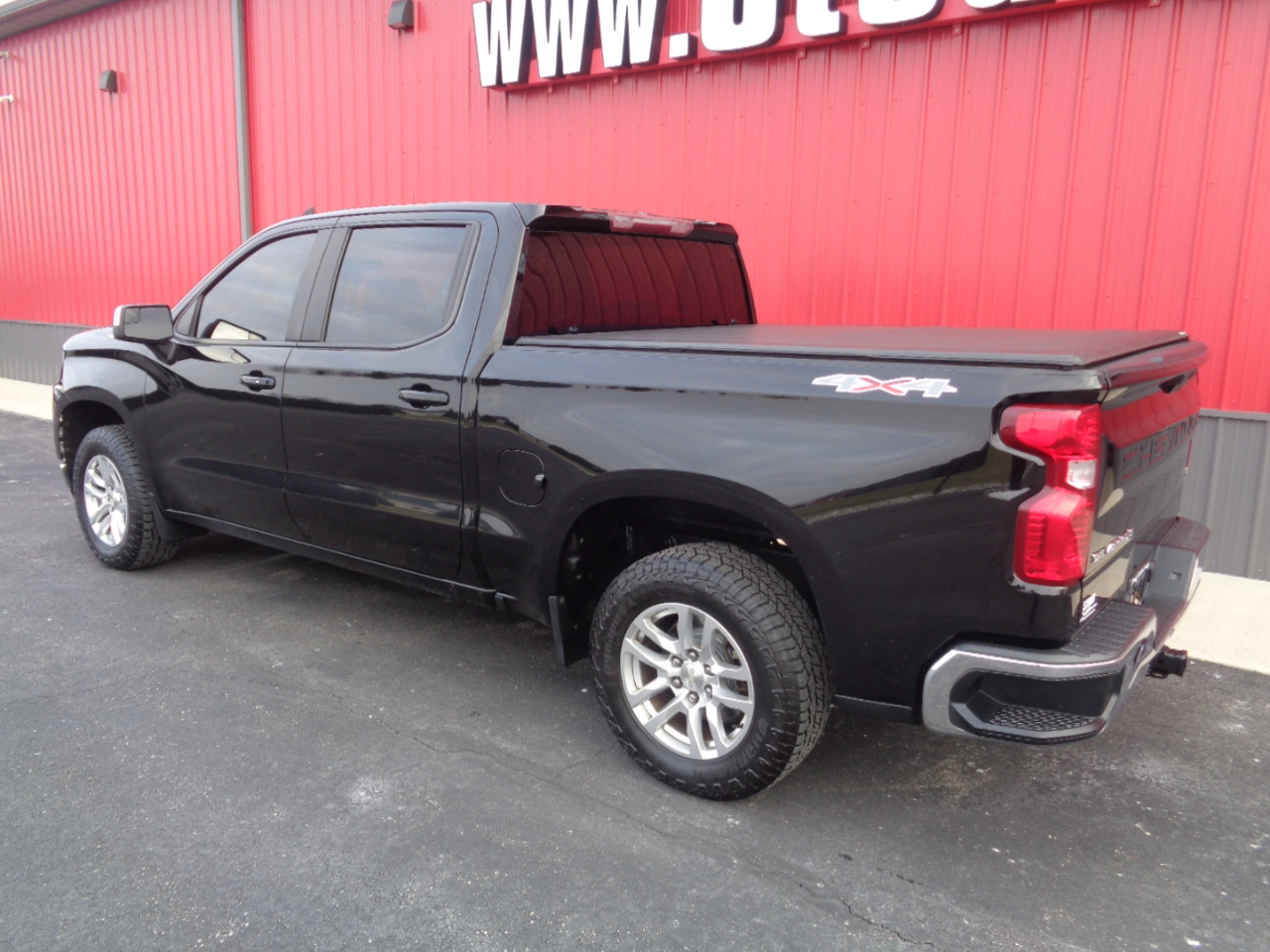 Chevrolet Silverado 1500 LT Crew Cab 4WD 2020