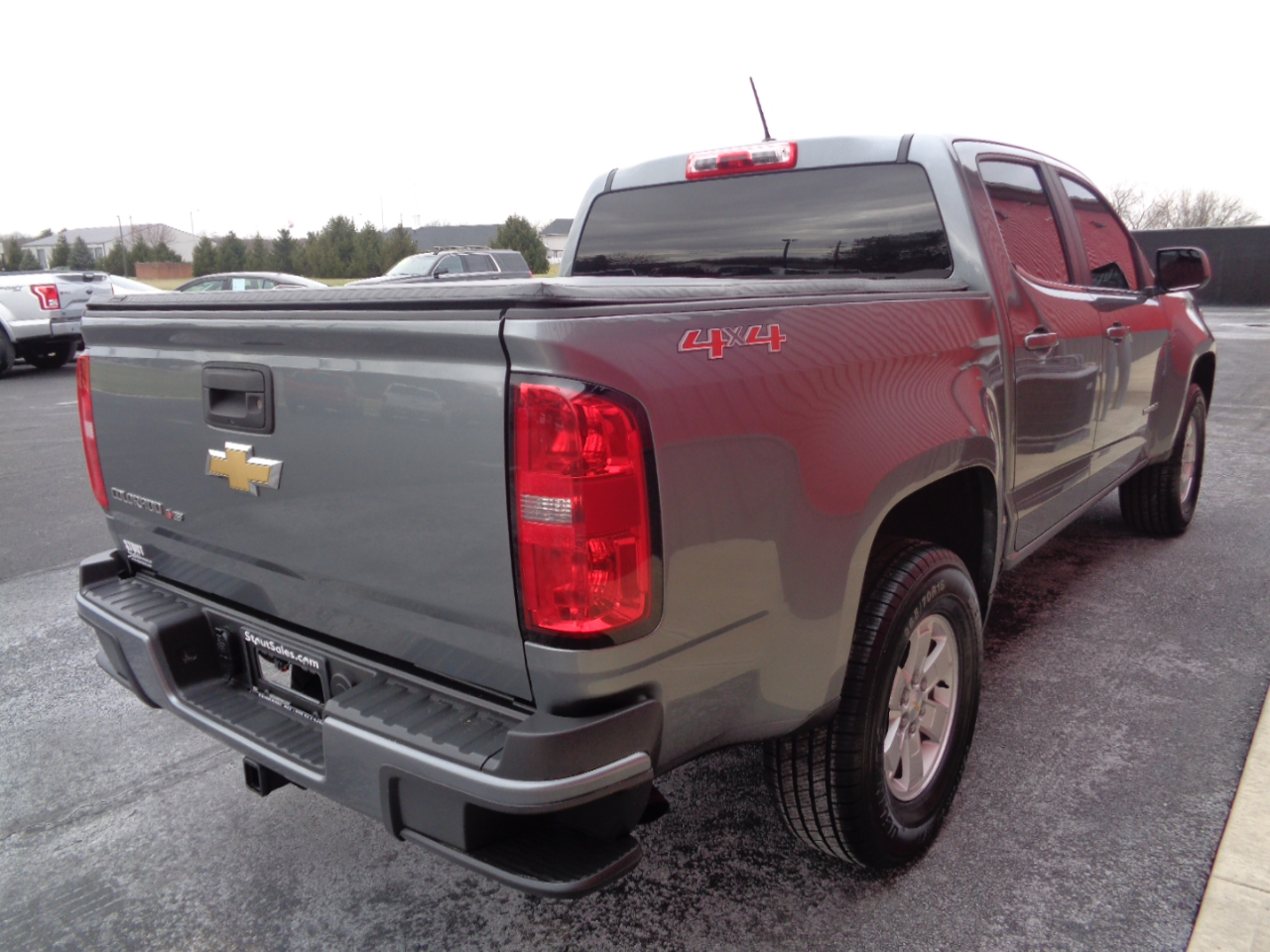 Chevrolet Colorado Work Truck Crew Cab 4WD Short Box 2019