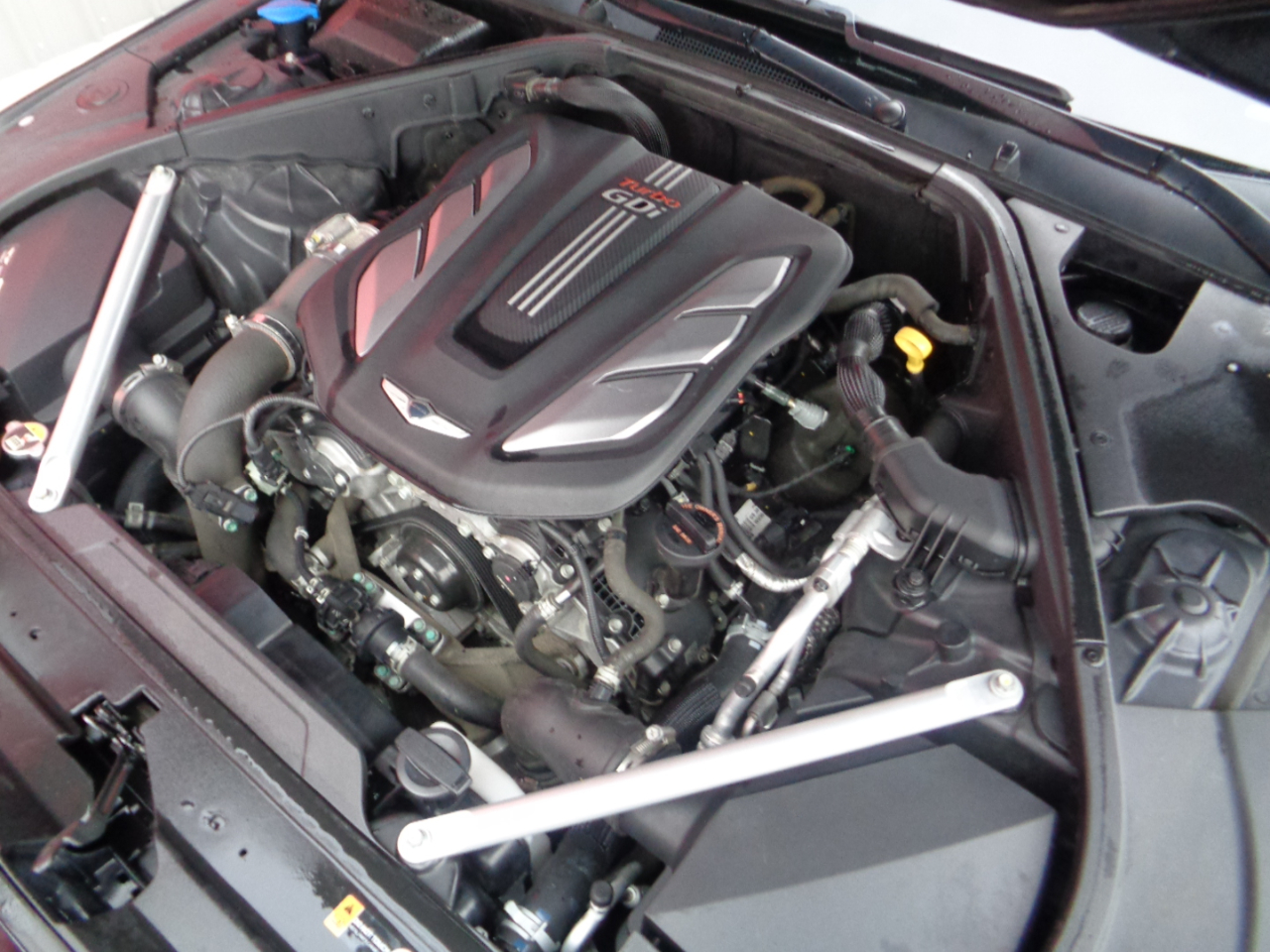 Genesis G90 Premium 2017