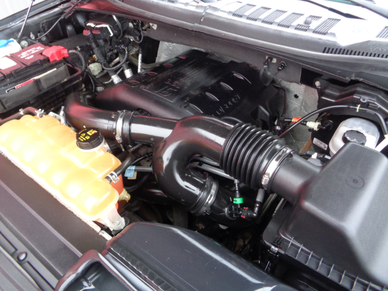 Ford F-150 XLT SuperCrew 5.5-ft. Bed 4WD 2015