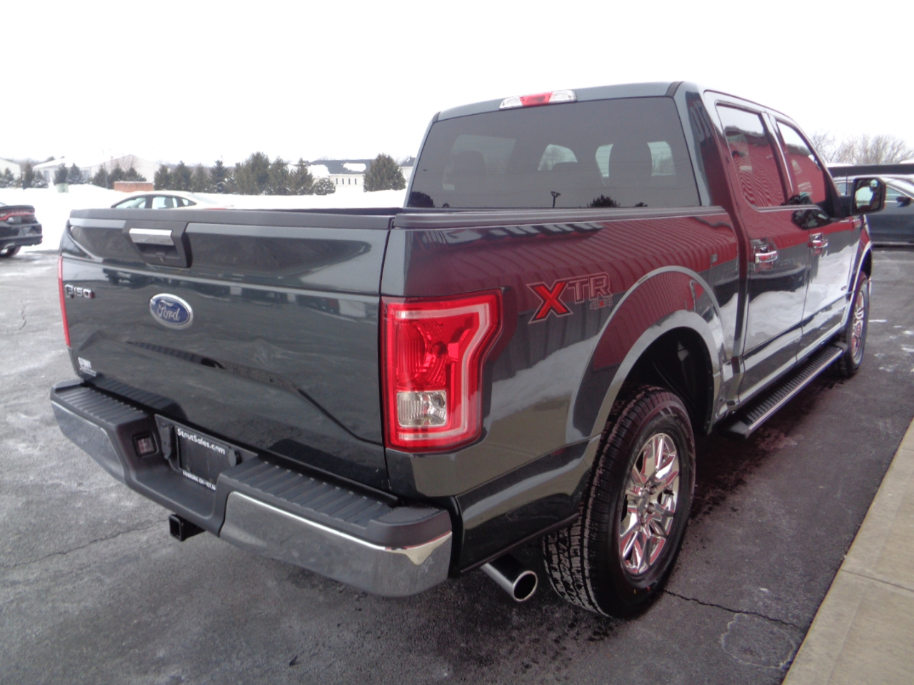 Ford F-150 XLT SuperCrew 5.5-ft. Bed 4WD 2015