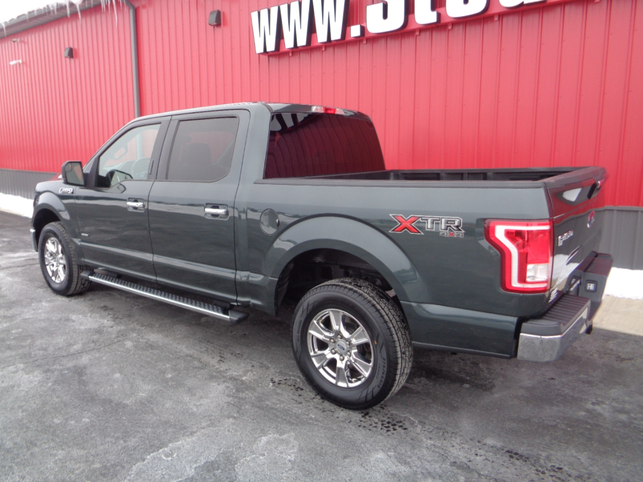 Ford F-150 XLT SuperCrew 5.5-ft. Bed 4WD 2015