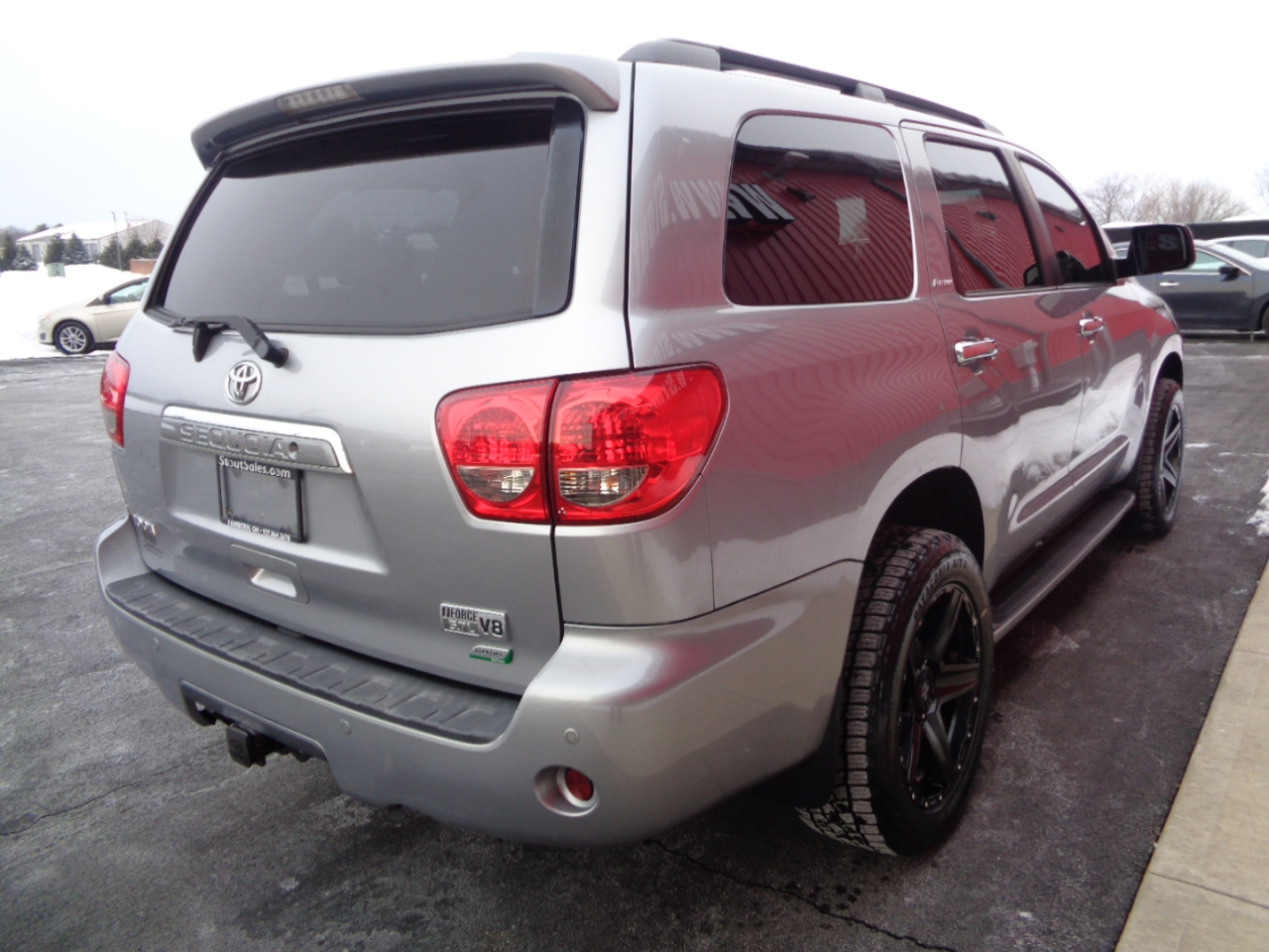 Toyota Sequoia Plantium 4WD FFV 2010