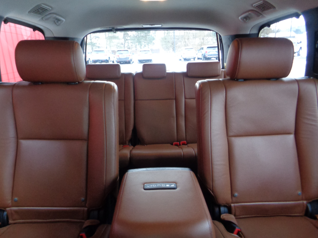 Toyota Sequoia Plantium 4WD FFV 2010