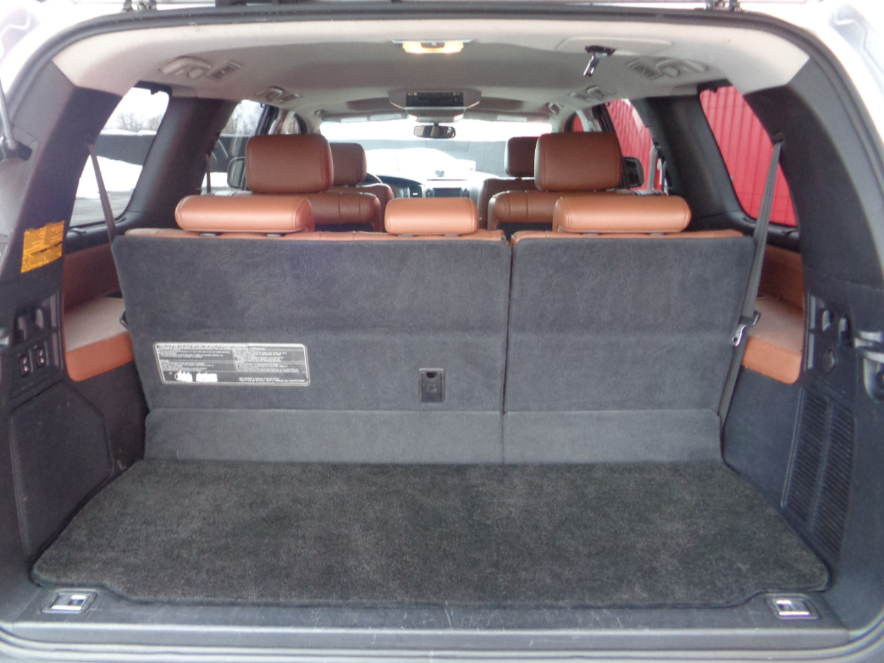 Toyota Sequoia Plantium 4WD FFV 2010