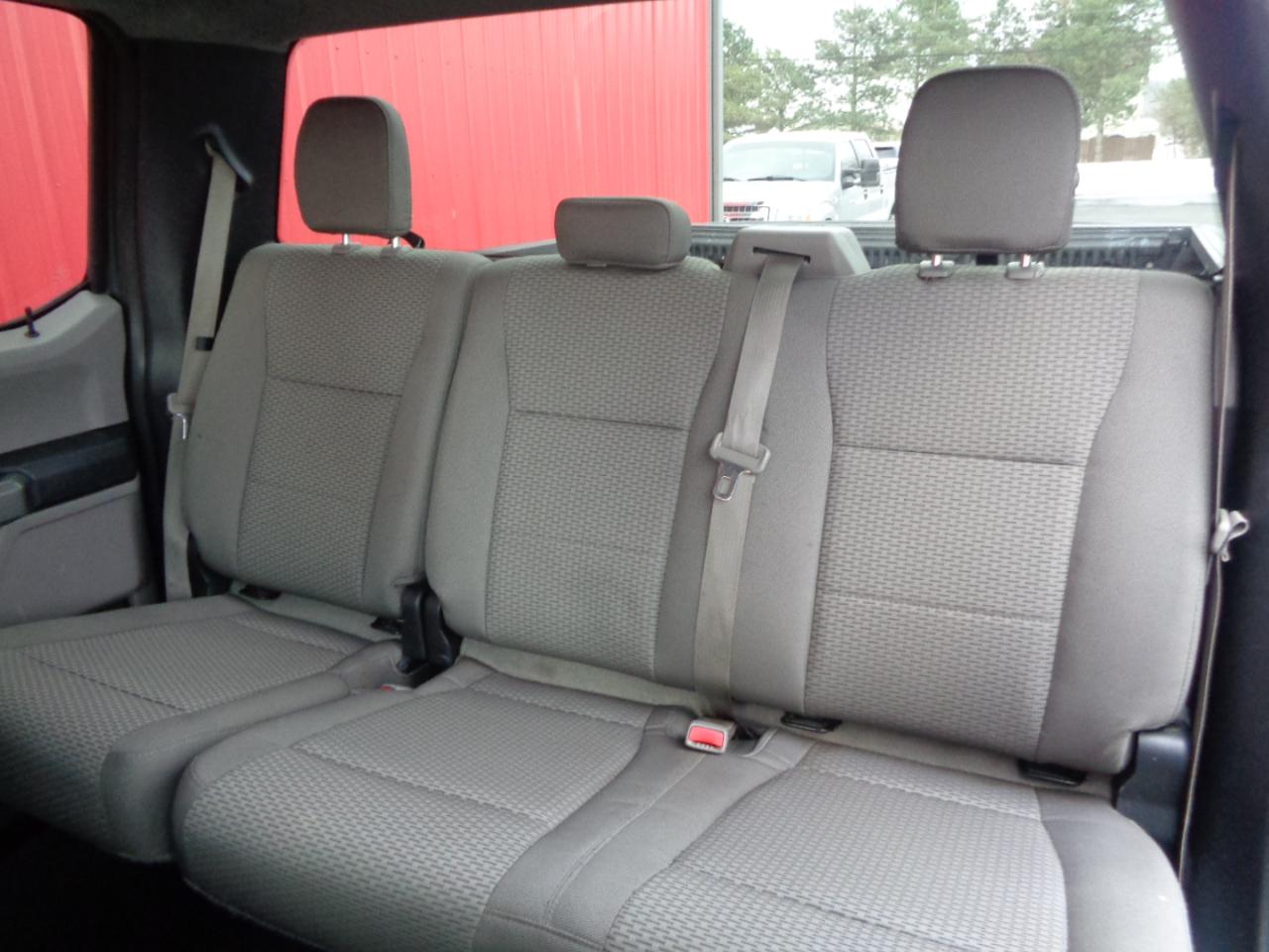 Ford F-150 XLT SuperCrew 5.5-ft. Bed 4WD 2015