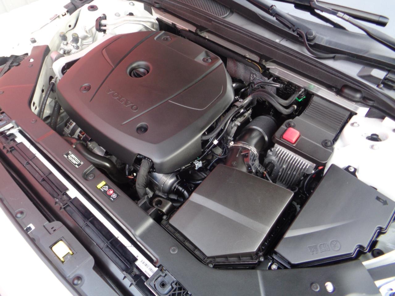 Volvo V60 Cross Country T5 2020