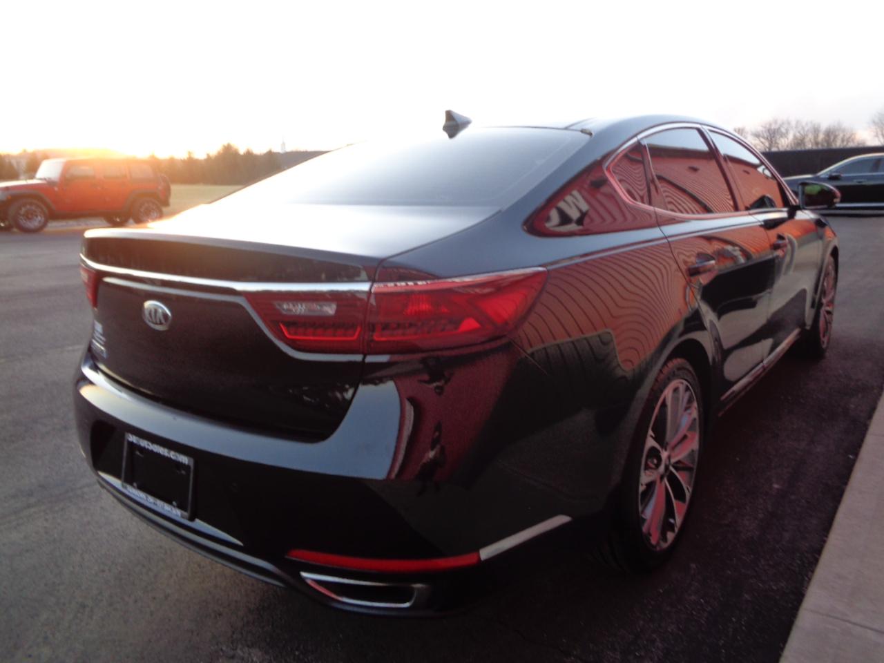 Kia Cadenza Technology 2019