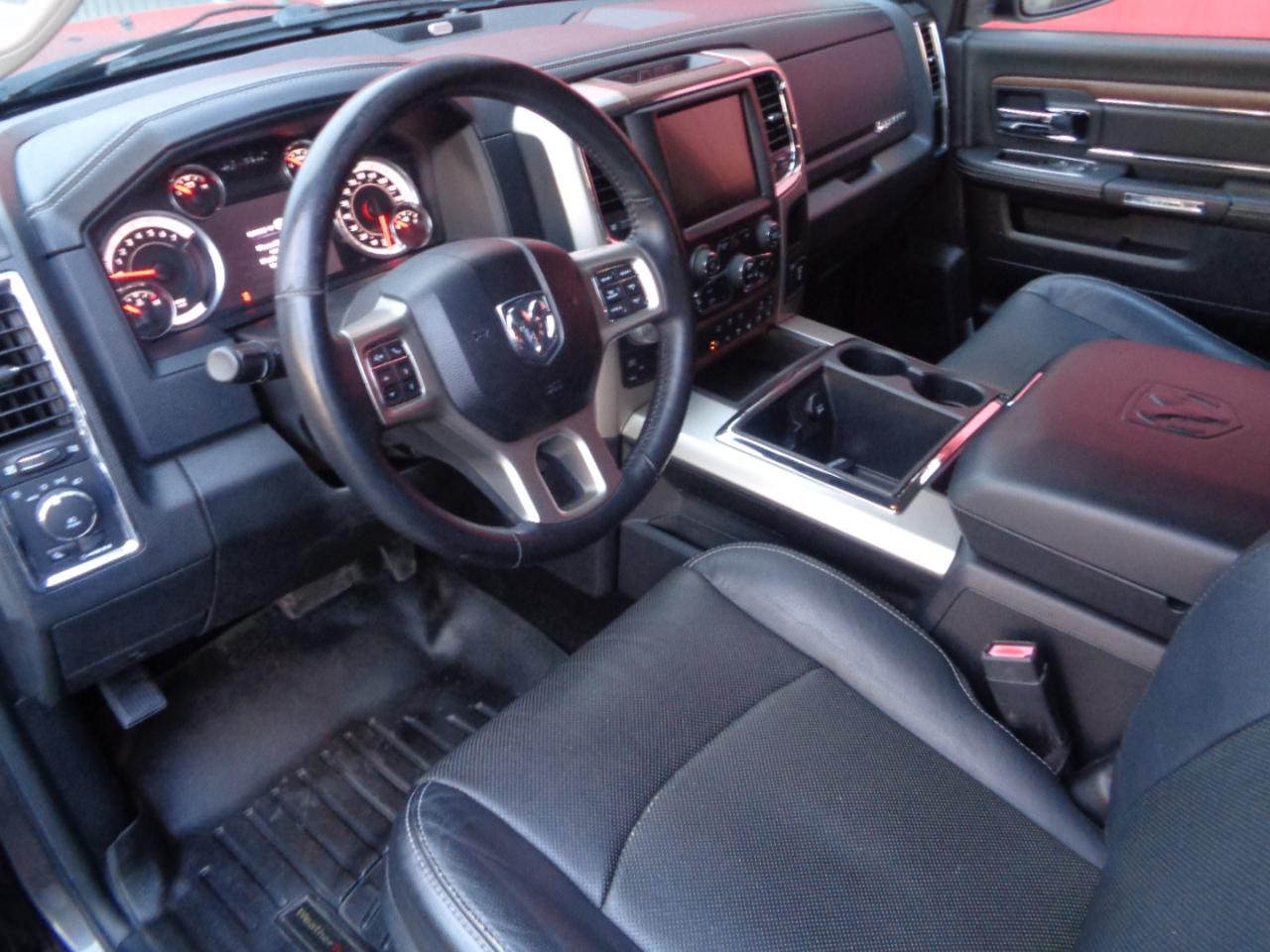 RAM 1500 Laramie Crew Cab LWB 4WD 2014