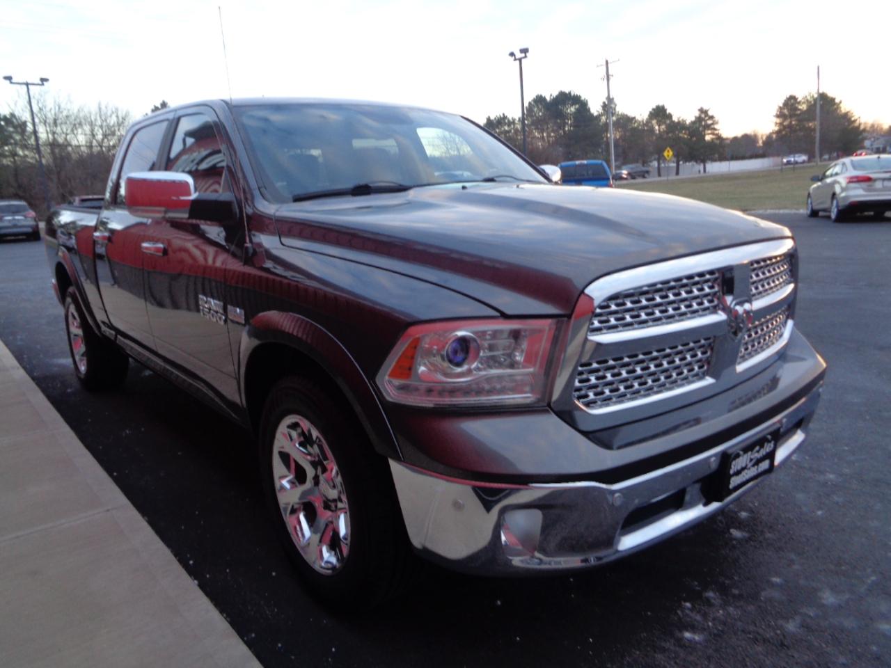 RAM 1500 Laramie Crew Cab LWB 4WD 2014