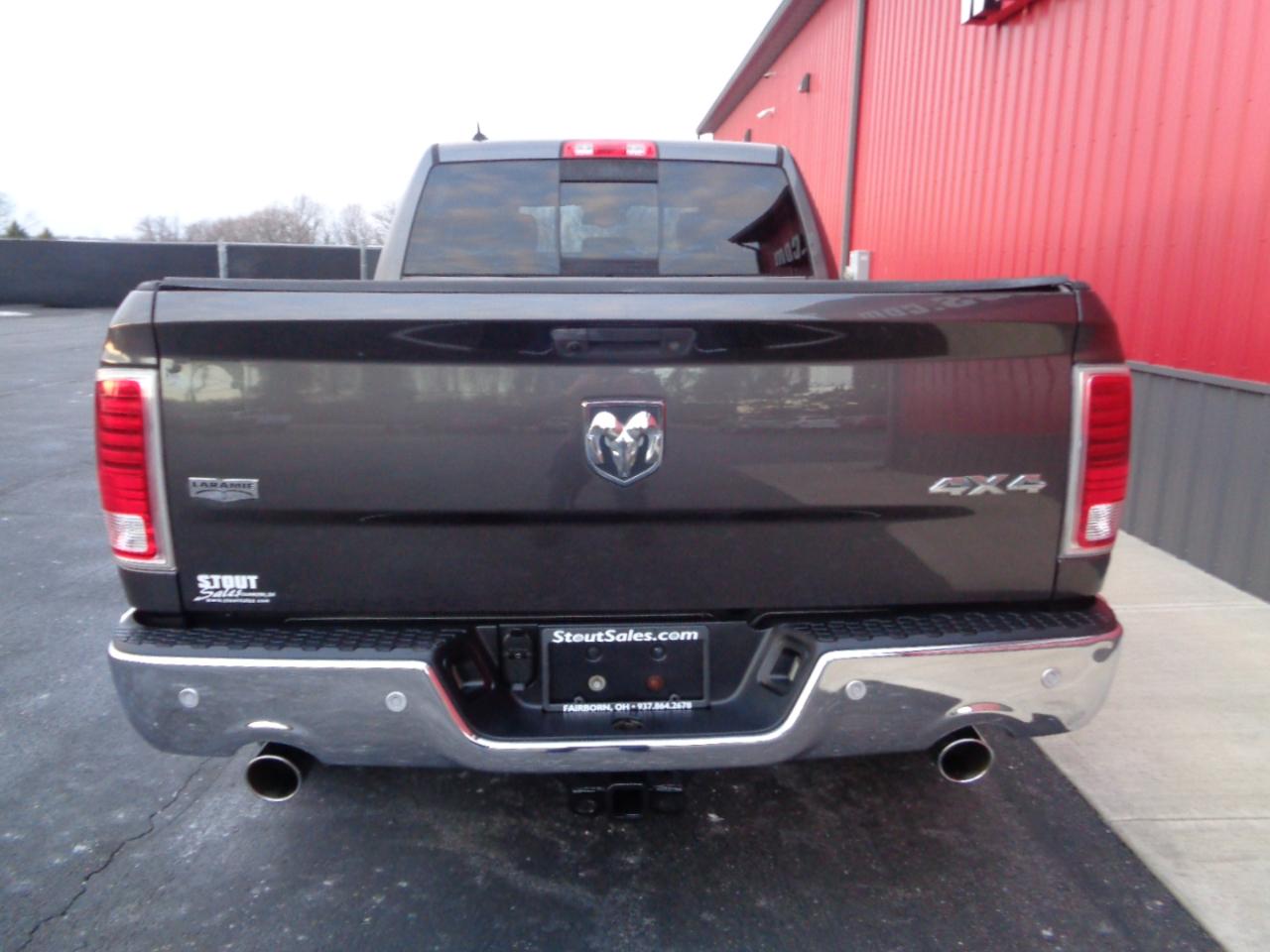 RAM 1500 Laramie Crew Cab LWB 4WD 2014