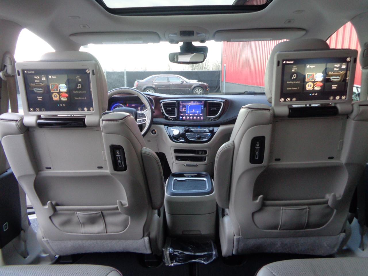 Chrysler Pacifica Limited 2018