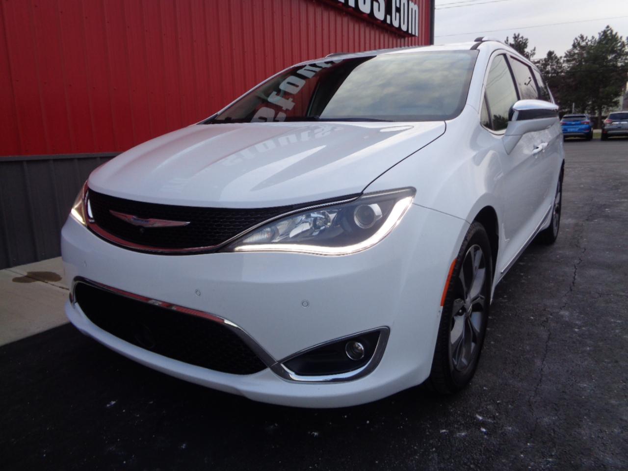 Chrysler Pacifica Limited 2018
