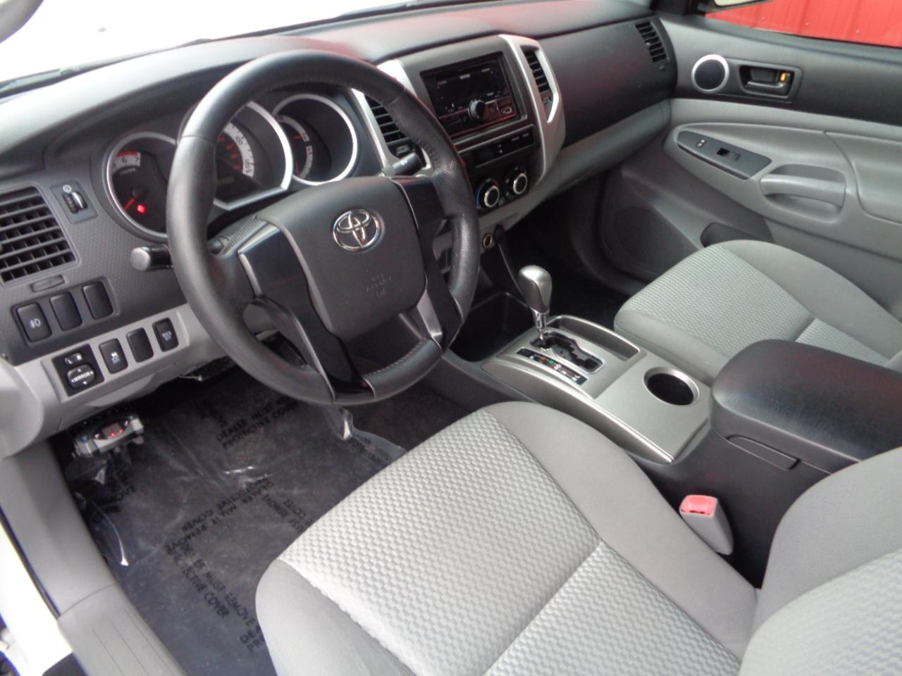 Toyota Tacoma Access Cab V6 Auto 4WD 2012