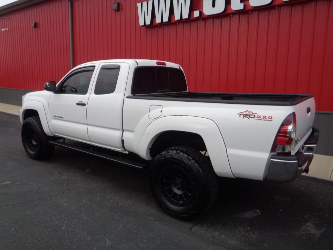 Toyota Tacoma Access Cab V6 Auto 4WD 2012