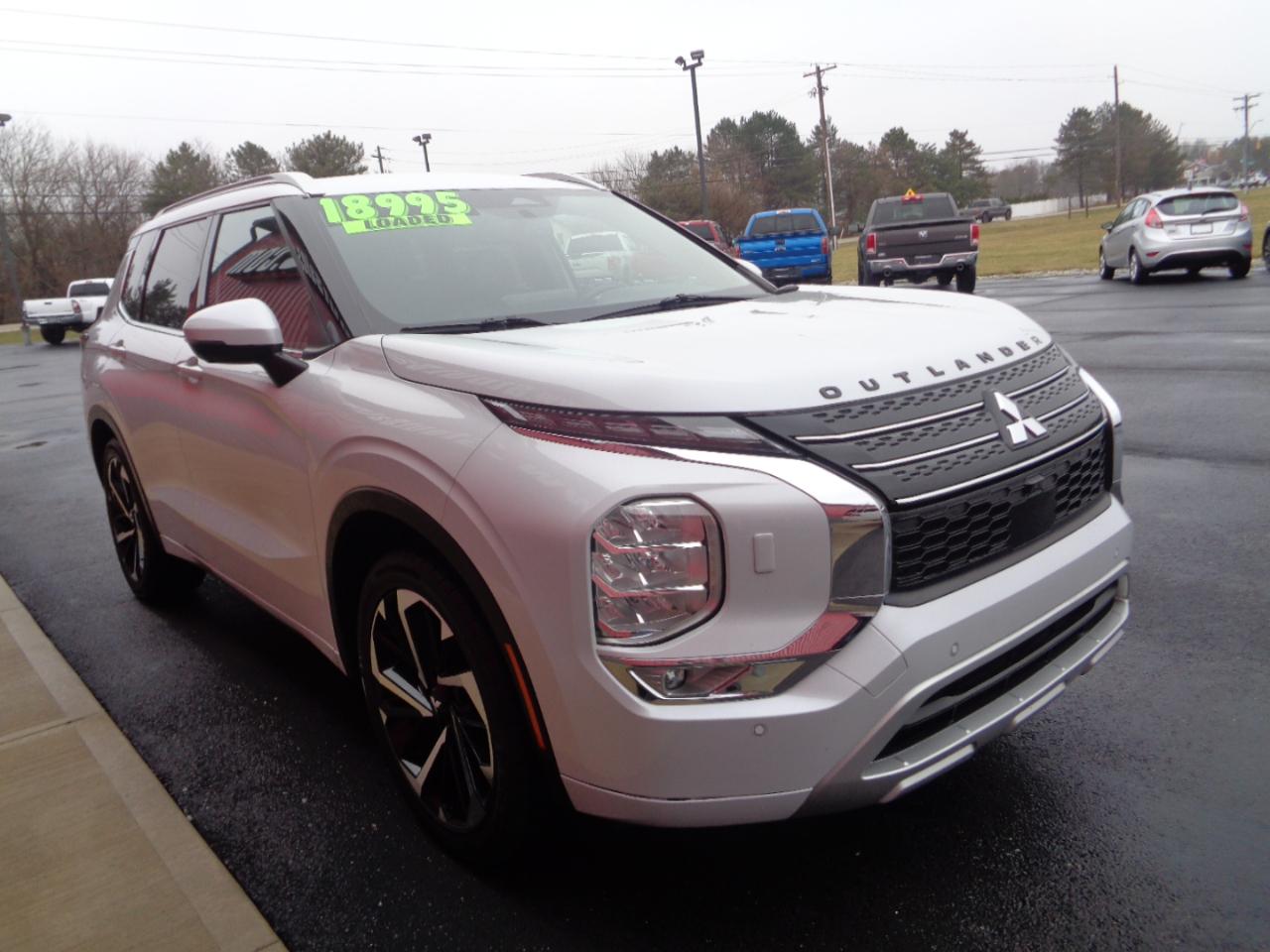 Mitsubishi Outlander SEL AWD 2022