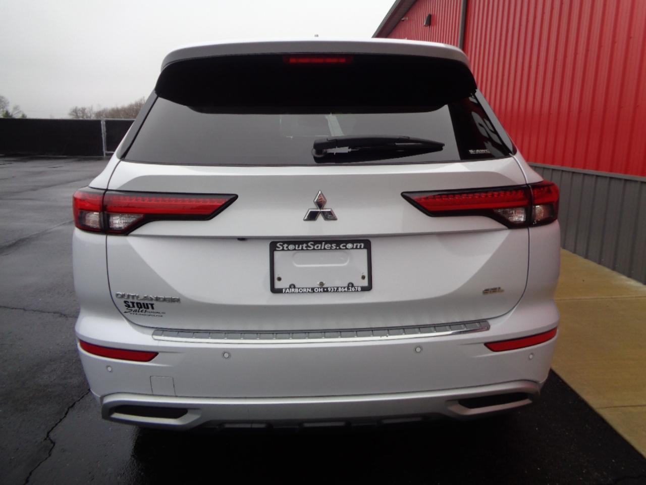 Mitsubishi Outlander SEL AWD 2022