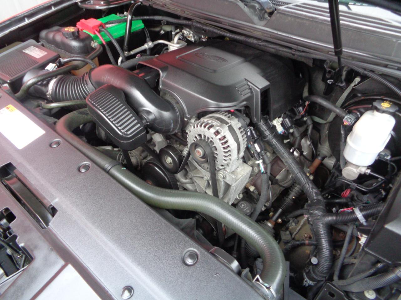 Chevrolet Suburban LTZ 1500 4WD 2012