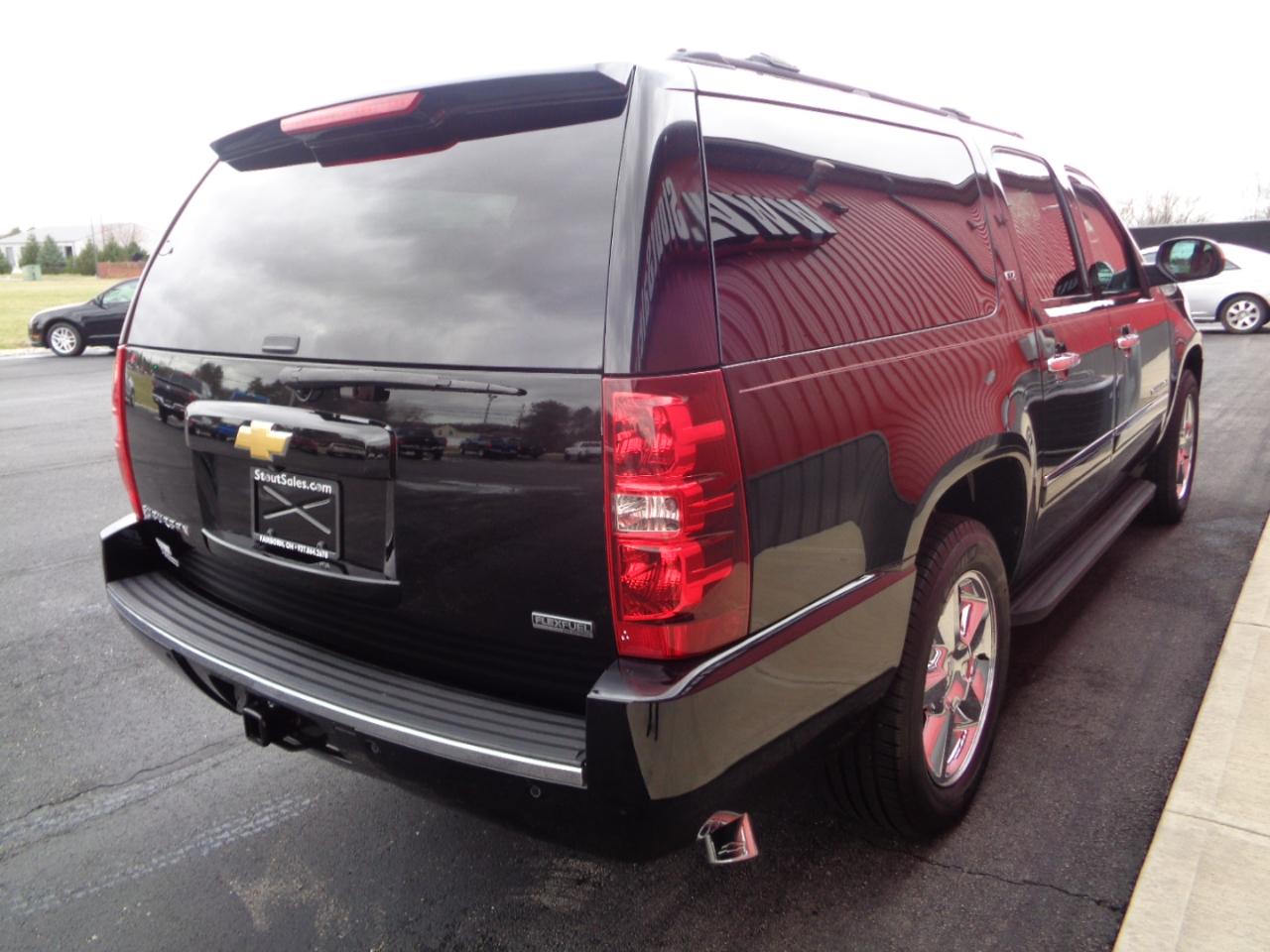 Chevrolet Suburban LTZ 1500 4WD 2012