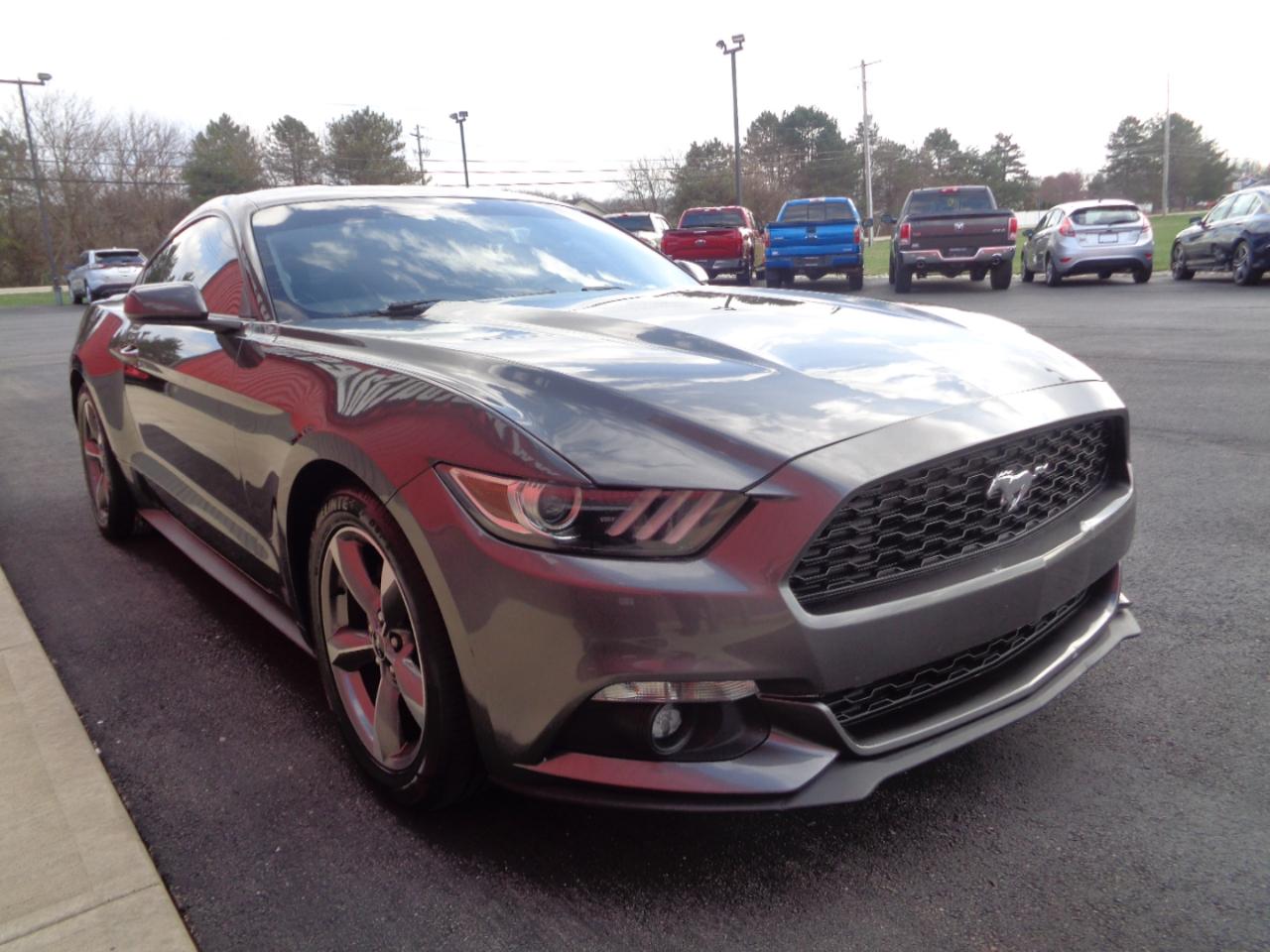 Ford Mustang EcoBoost Coupe 2017