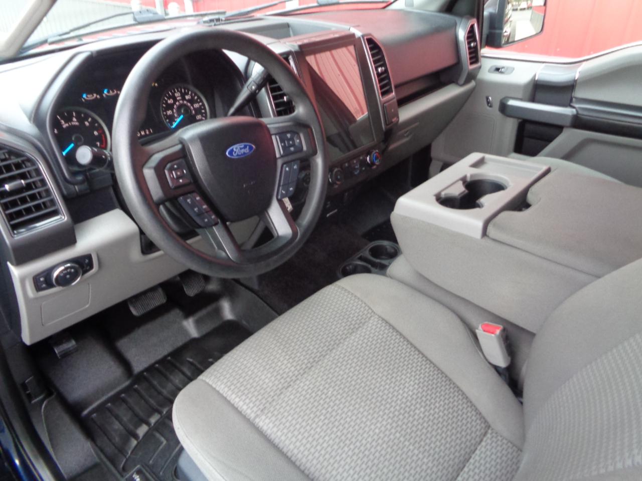 Ford F-150 XLT SuperCrew 5.5-ft. Bed 4WD 2017