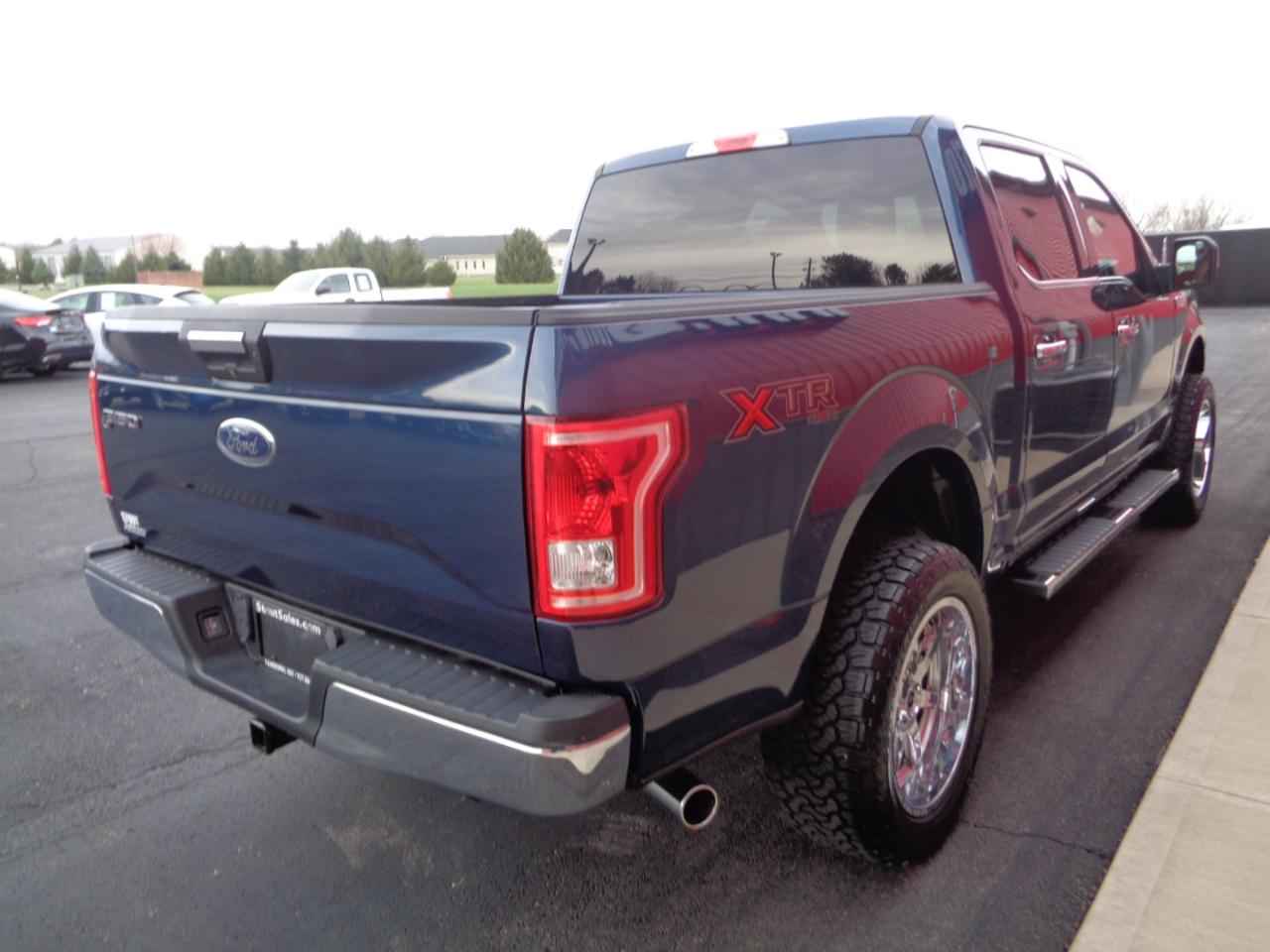 Ford F-150 XLT SuperCrew 5.5-ft. Bed 4WD 2017