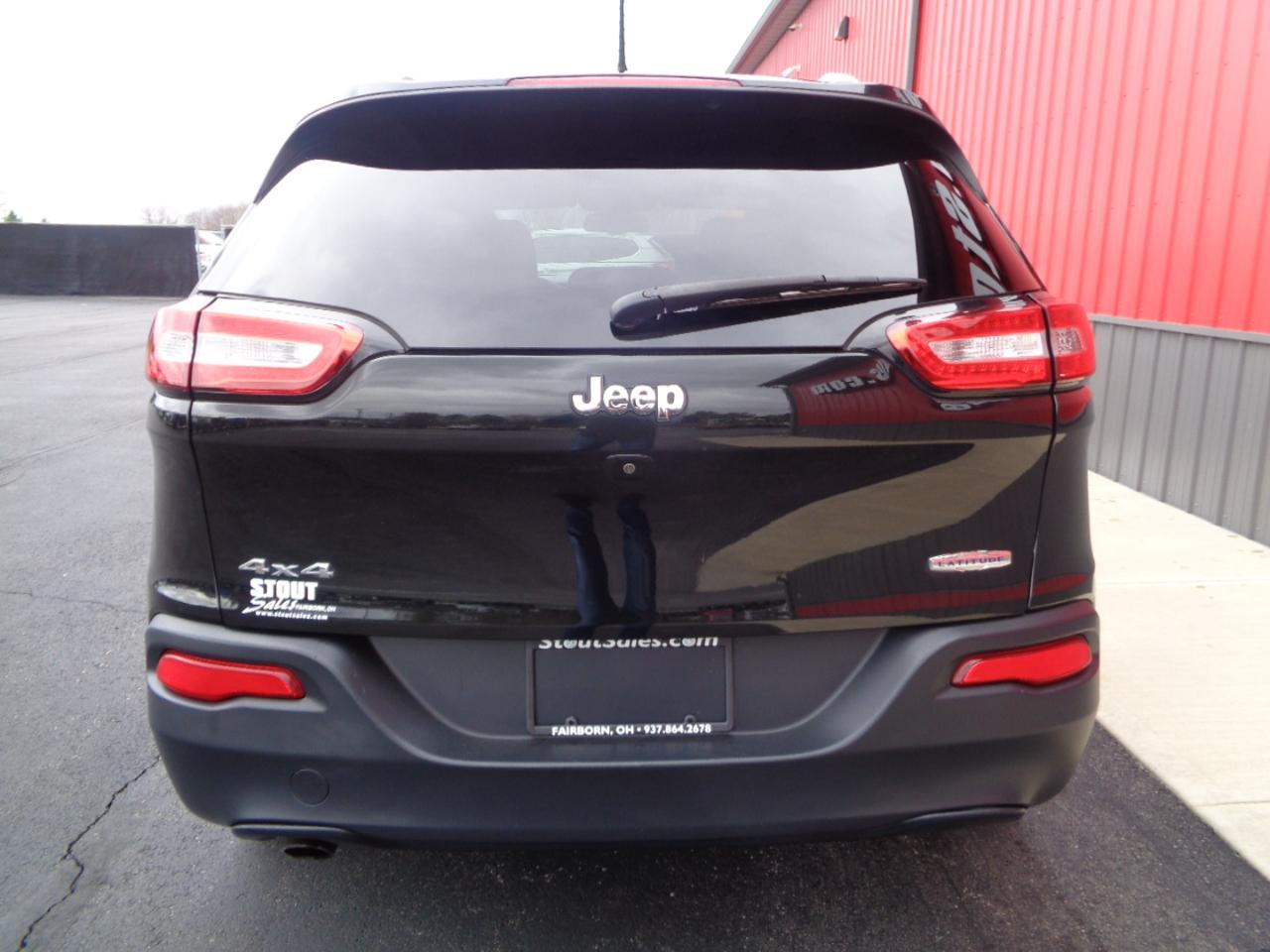 Jeep Cherokee Latitude 4WD 2016