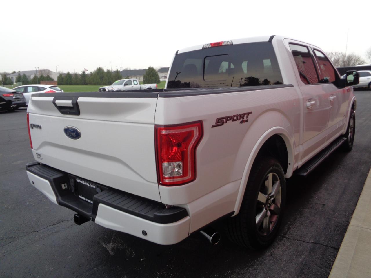 Ford F-150 XLT SuperCrew 5.5-ft. Bed 4WD 2015
