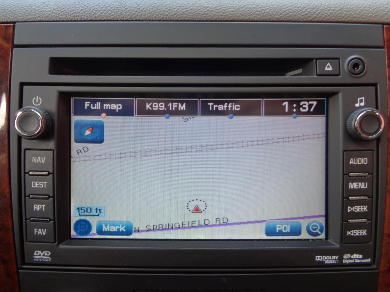 Chevrolet Suburban LTZ 1500 4WD 2011