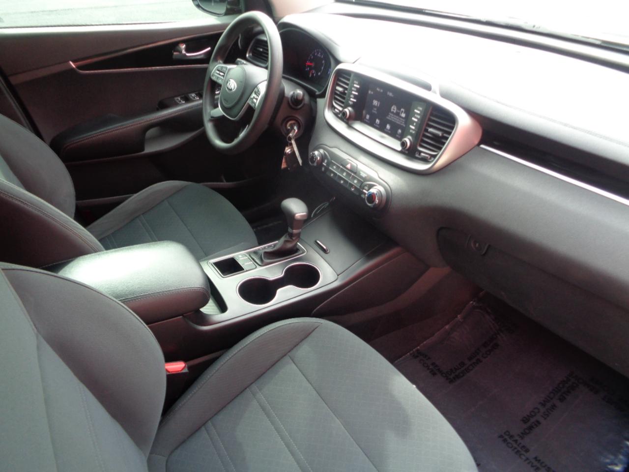 Kia Sorento L FWD 2019