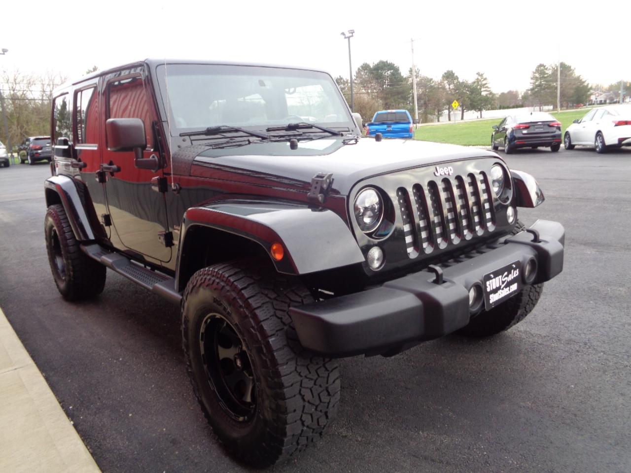Jeep Wrangler Unlimited Sahara 4WD 2014