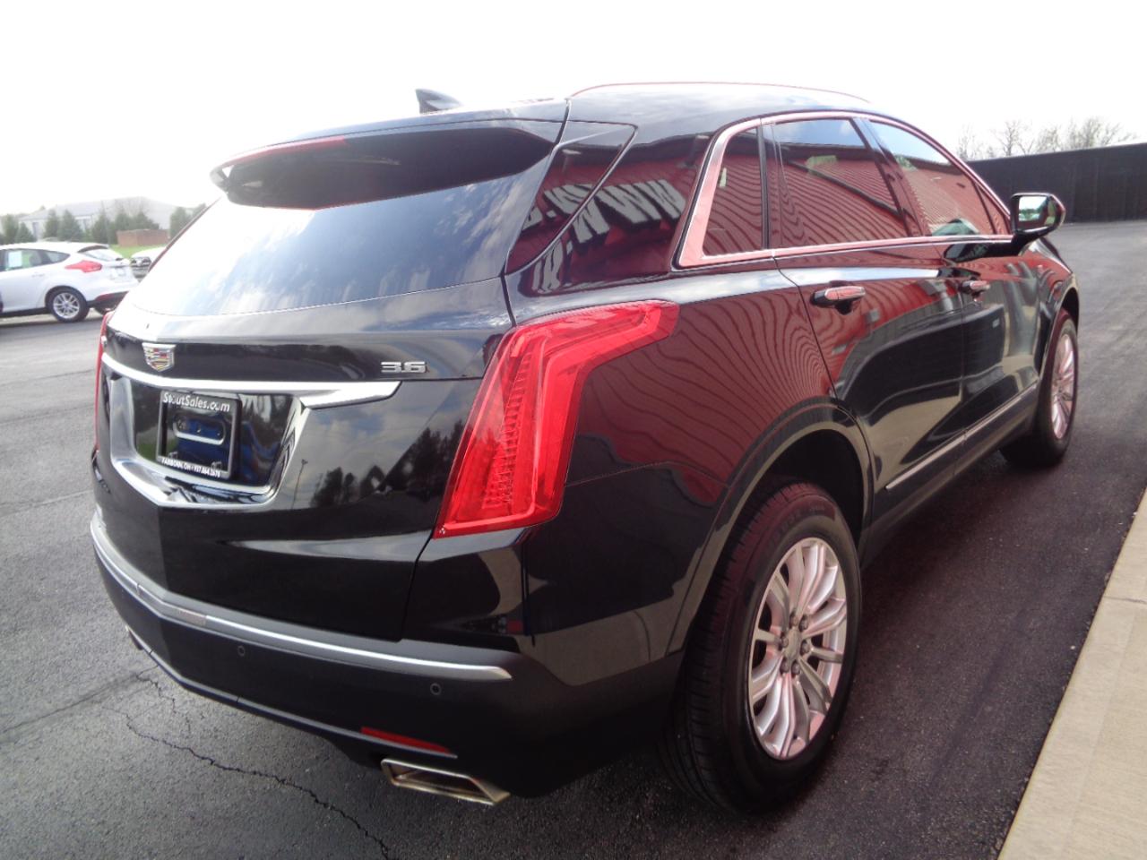 Cadillac XT5 Base 2017