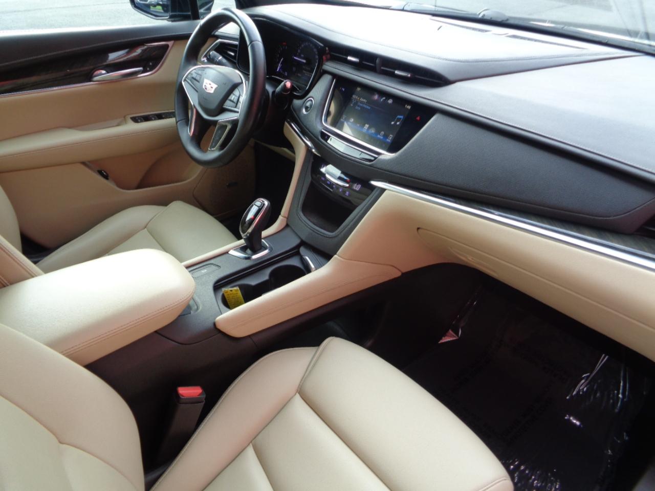 Cadillac XT5 Base 2017