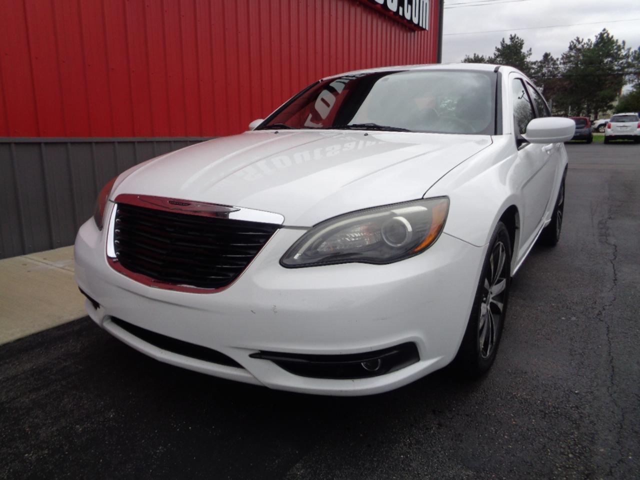 Chrysler 200 S 2011