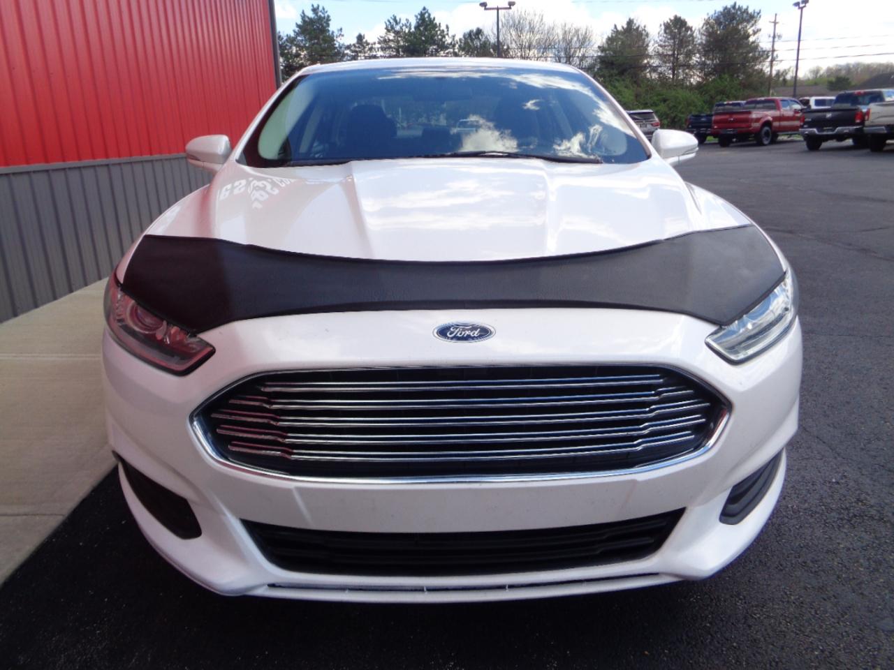 Ford Fusion SE 2015