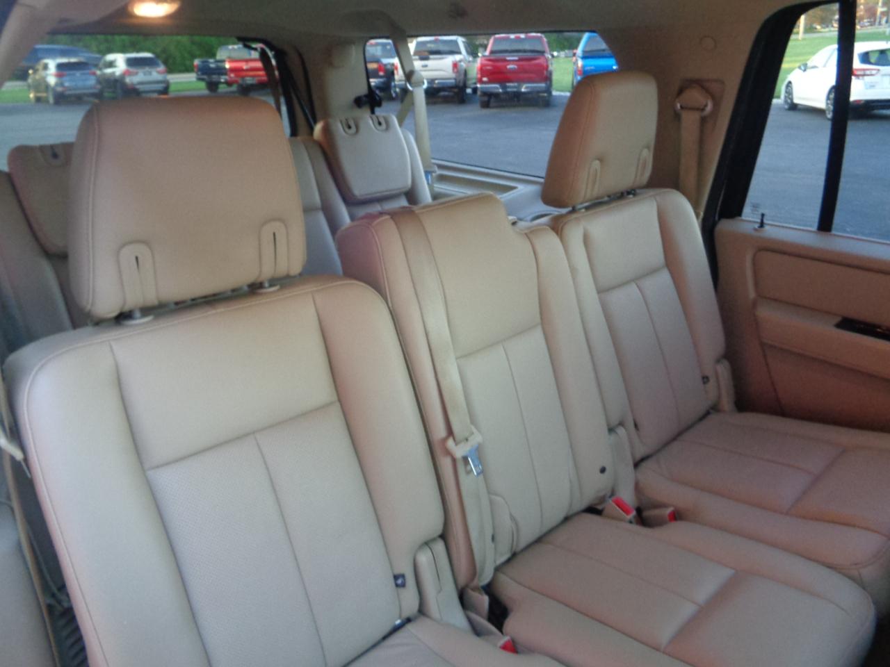 Ford Expedition EL Limited 4WD 2017