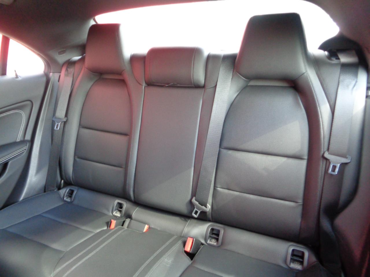 Mercedes-Benz CLA-Class CLA250 4MATIC 2014