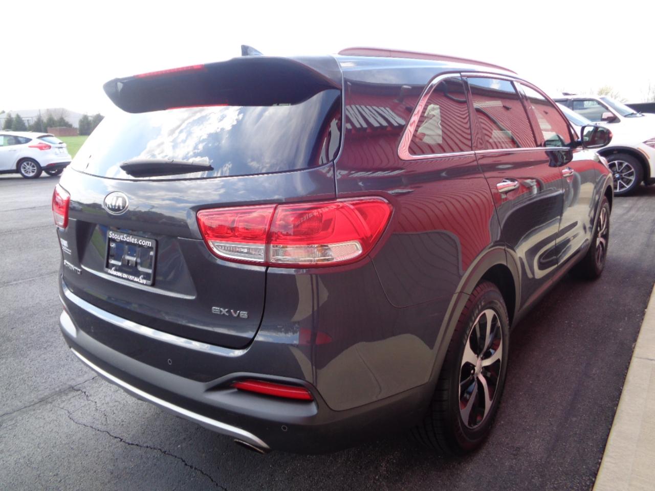 Kia Sorento EX V6 AWD 2016