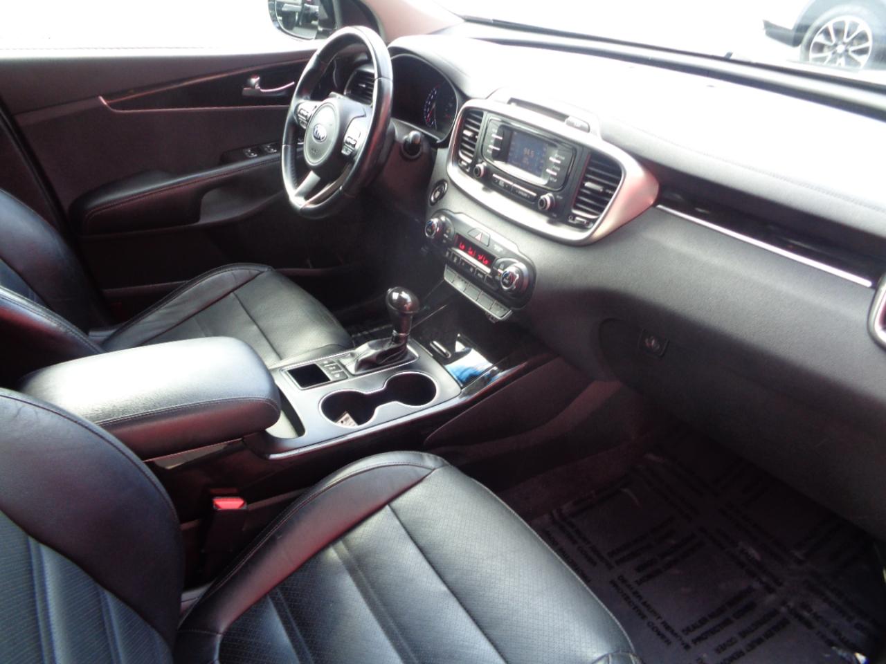 Kia Sorento EX V6 AWD 2016